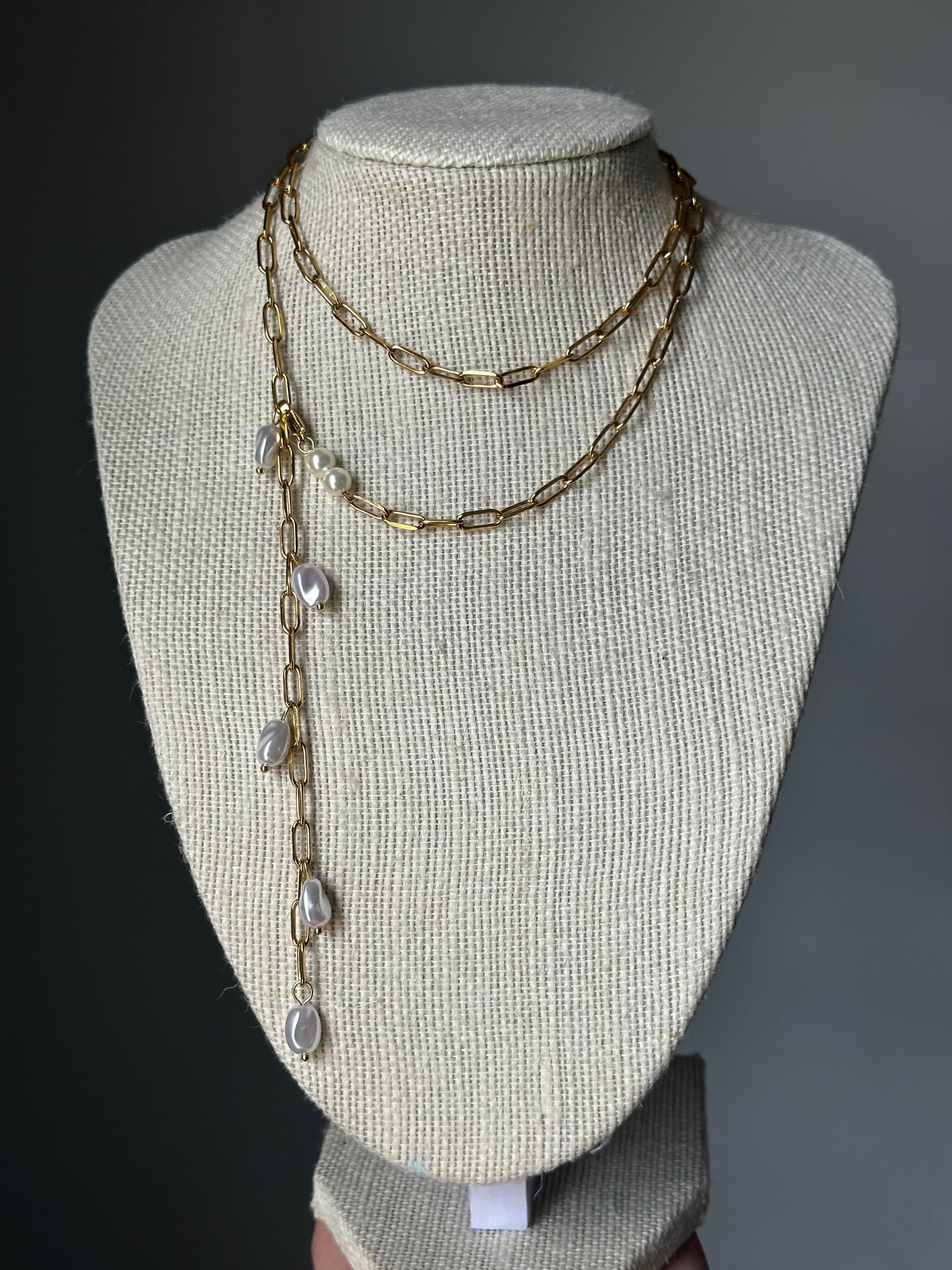 Perlas necklace