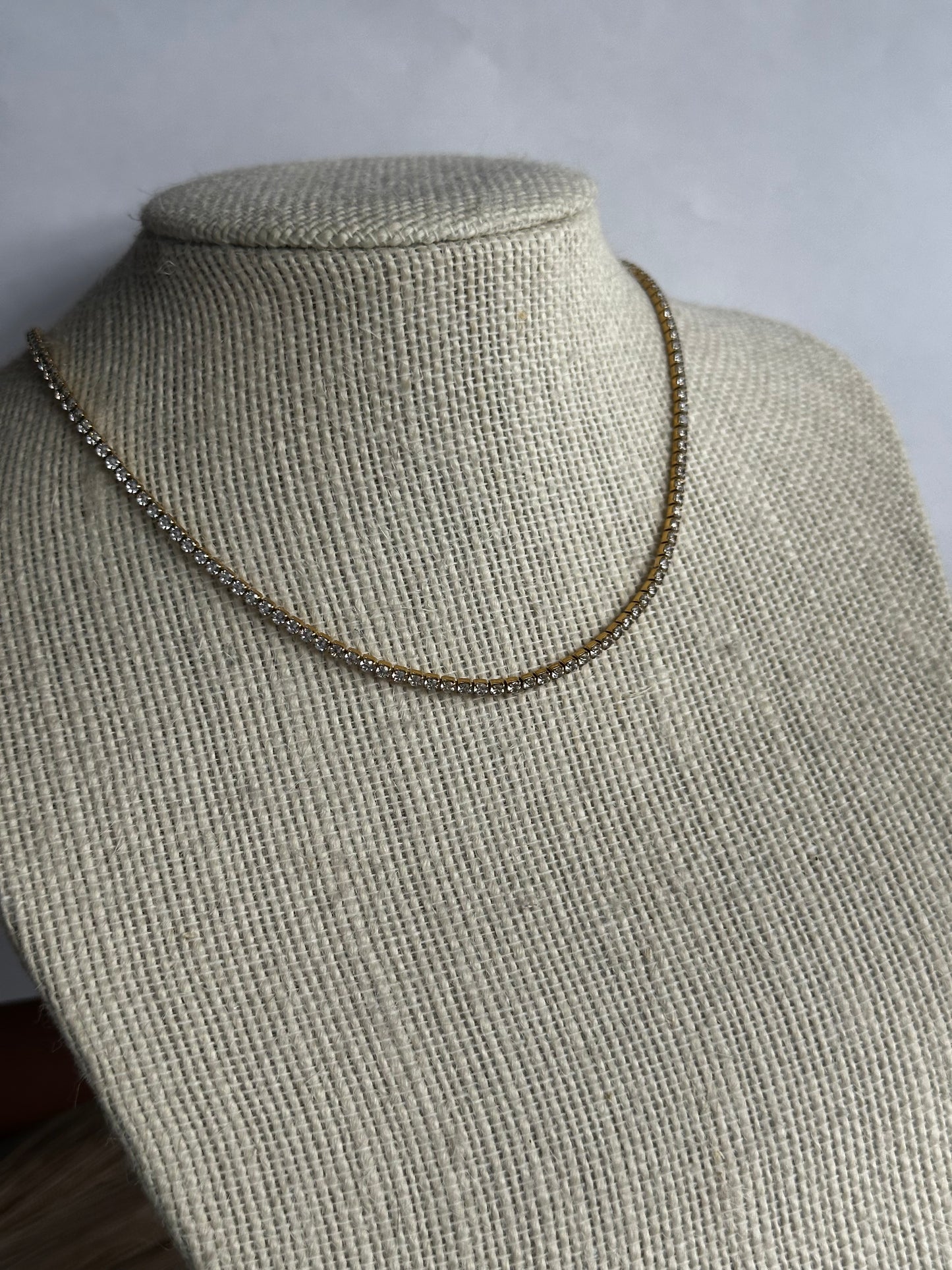 Diamantes necklace