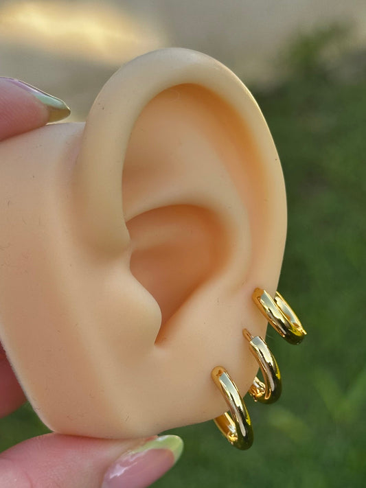 3 hoops
