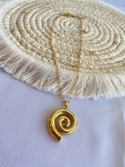 Caracol necklace