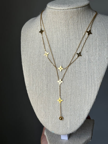 Bella necklace