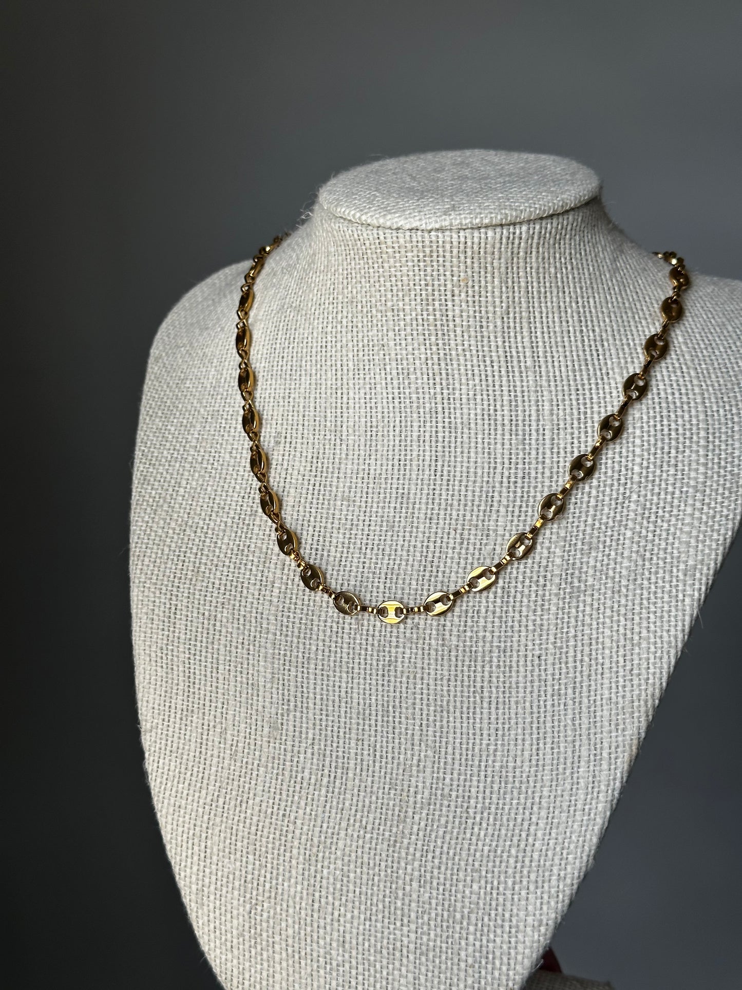 Relikia necklace