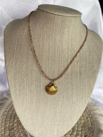 Almeja dulce necklace